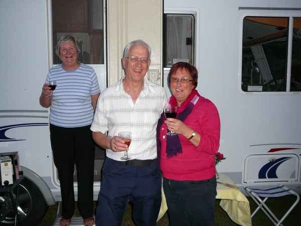 2009 09 06 alpinetour 2009 denise sykes motorhome rubywedding tournai 025 jpg