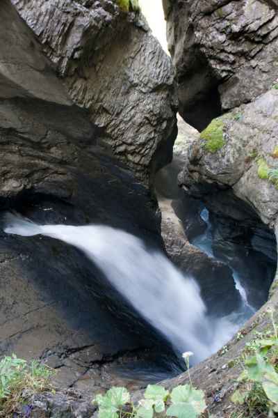 2009 09 18 alpinetour 2009 interlaken motorhome rubywedding trummelbachfalls 137 jpg