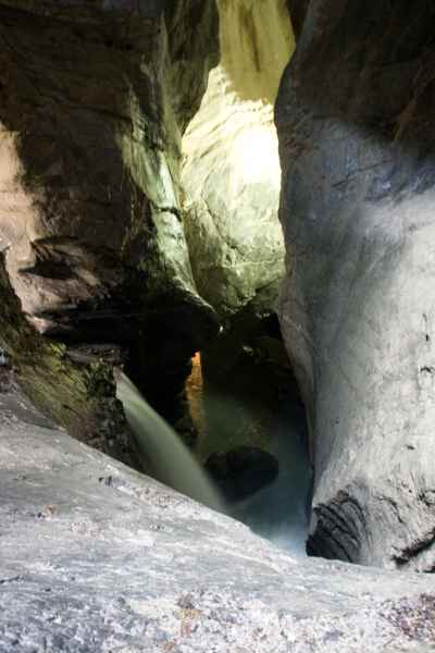 2009 09 18 alpinetour 2009 interlaken motorhome rubywedding trummelbachfalls 142 jpg