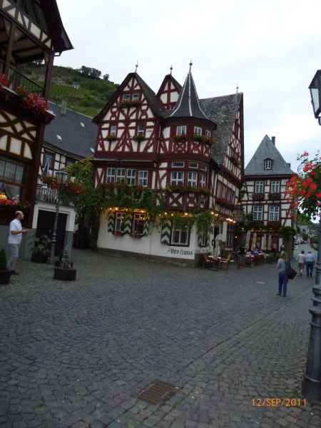 2011 09 12 rhine in flames trip bacharach motorhome 119 jpg