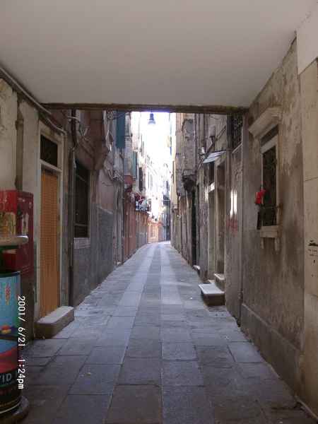 2001 06 21 italy 2001 venice 050 jpg 3