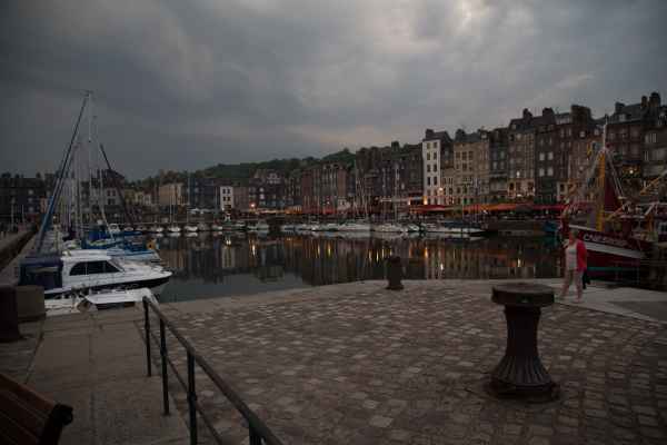 2013 06 06 denise sykes france2013 honfleur 022 jpg