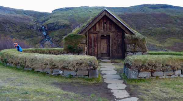 2016 10 20 iceland 2016 viking longhouse 076 jpg