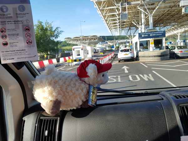 2017 06 01 estersheep europe 2017 alpine folkeston motorhome pre ccc tour 022 jpg