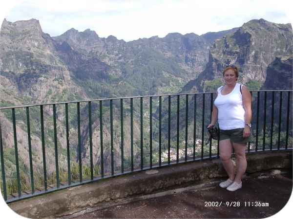 2002 09 28 denise sykes madeira 2002 108 jpg