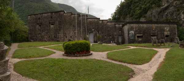 2017 06 25 ccc alpine tour europe 2017 alpine fort kluze motorhome 083 jpg