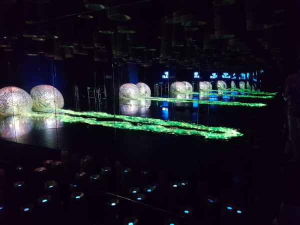 2017 06 11 ccc alpine tour europe 2017 alpine motorhome swarovski wattens 052 jpg