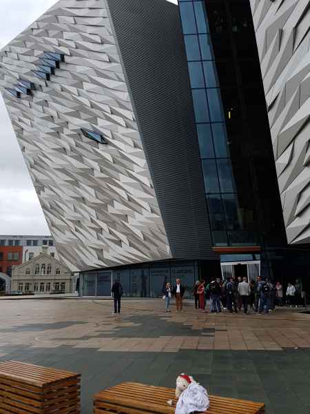 2018 06 13 belfast estersheep ireland 2018 irelandccctour titanicexhibition 061 jpg