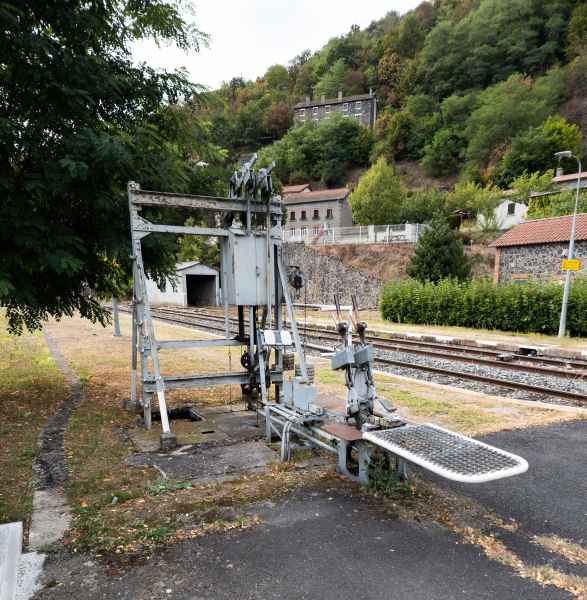 2023 08 30 monistrol de alier trains 114  2