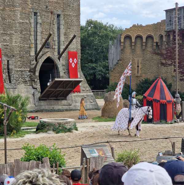 2023 09 10 le secret de la lance puy du fou 061 