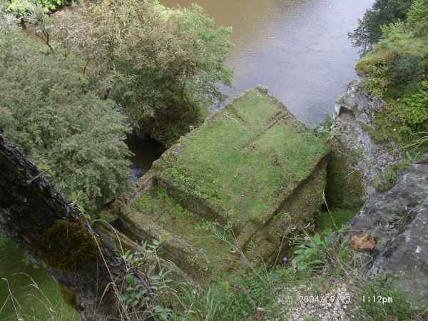 2004 09 03 caves dordogne eyzies france goldwing tremolat 2004 walking 102 jpg