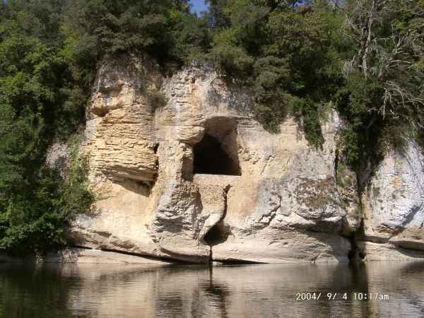 2004 09 04 canoeing dordogne france goldwing tremolat 2004 113 jpg