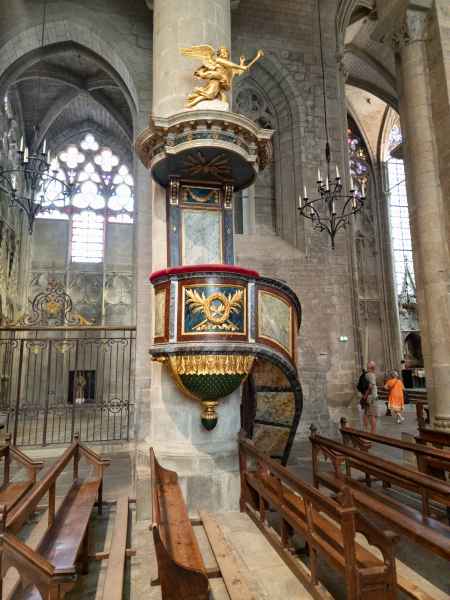 2023 09 04 carcassonne churches 039 