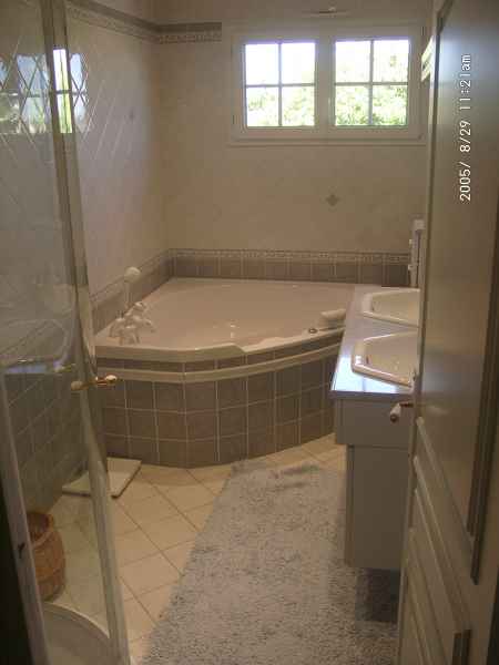 2005 08 29 1121 frenchhouses 072 