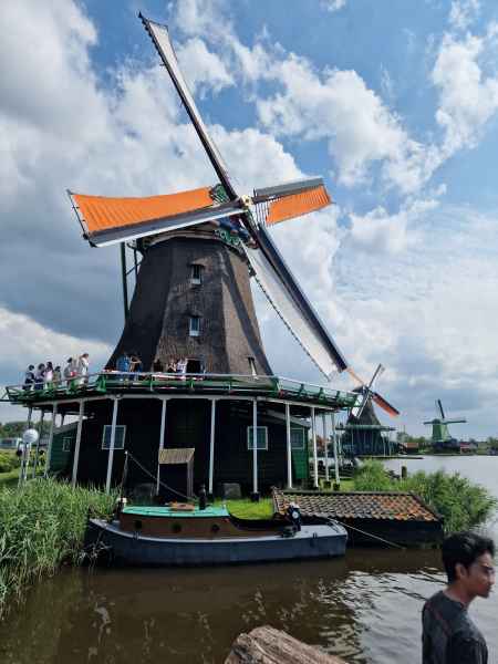 2024 07 27 1601 windmill turbine zaanse schane 075  2