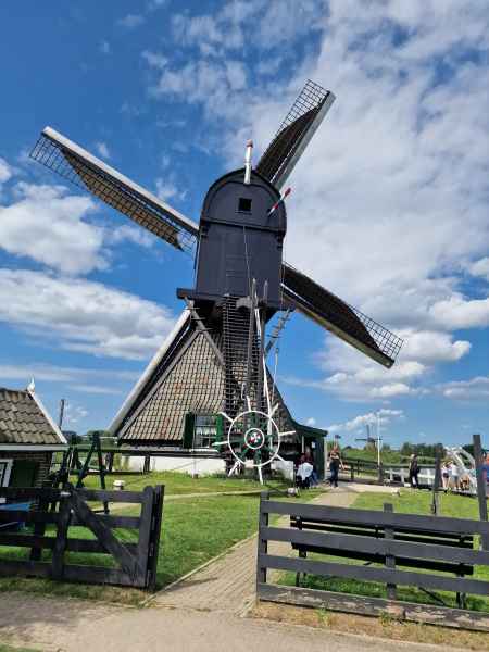2024 08 07 1225 kinderdijk windmill turbine 120  2