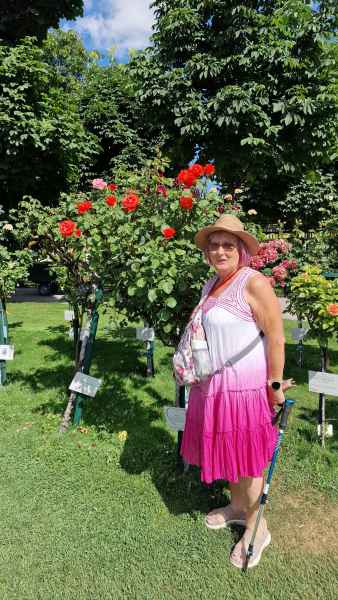 2025 06 30 1016 danube cruise heldenplatz volksgarten 160  2