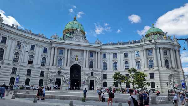 2025 06 30 1053 danube cruise vienna 170  2