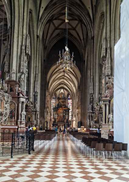 2025 06 30 1201 danube cruise ststevenscathedral 179  2