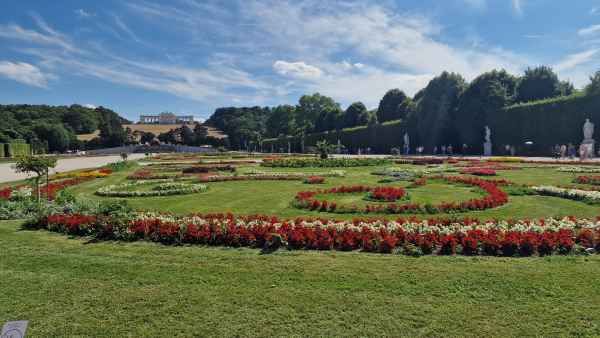 2025 06 30 1622 danube cruise shonbrunn palace 199  2