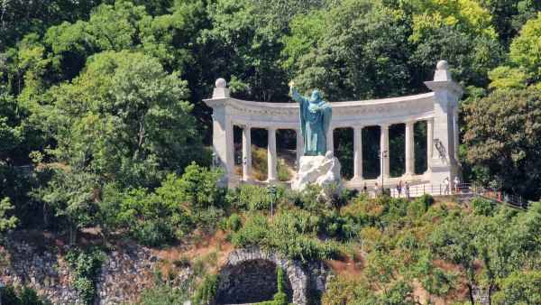 2025 07 02 1057 budapest danube cruise 268  2