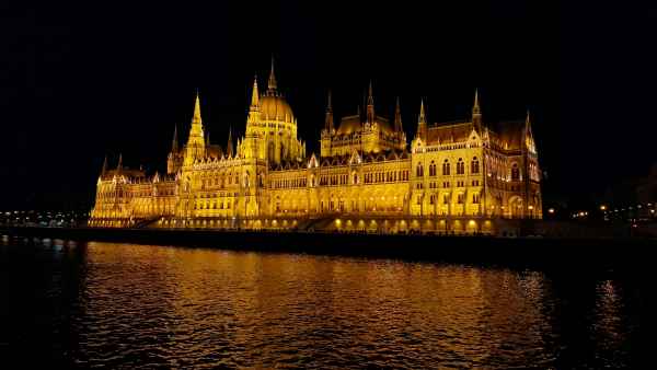 2025 07 02 2201 budapest danube cruise 319  2