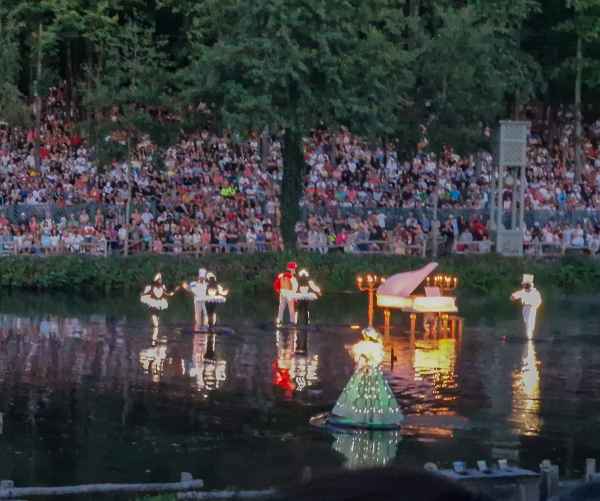 2025 08 07 2150 les noces de feu puy du fou 028 