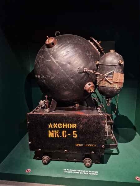  2025 08 13 1711 arromanches bomb 215 